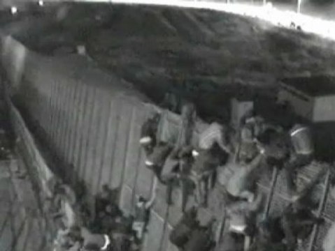 Nuevas imágenes del salto de la valla en Melilla