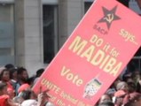 Miles de sudafricanos se manifiestan contra el partido opositor