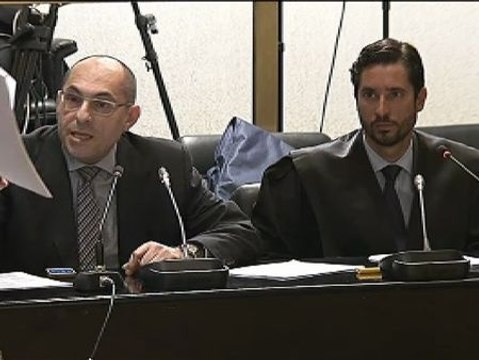 Se suspende el juicio a Elpidio Silva tras la petición de recusación al Tribunal