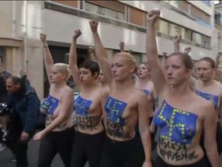23 activistas de las Femen protestan por lo que llaman la "epidemia fascista" en Europa