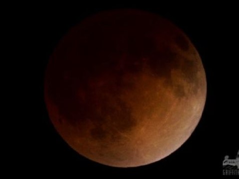 Millones de personas han podido presenciar el eclipse total lunar