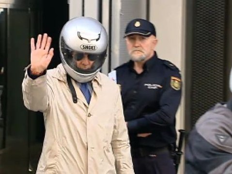 'Billy el niño' oculta su cara por motivos de seguridad