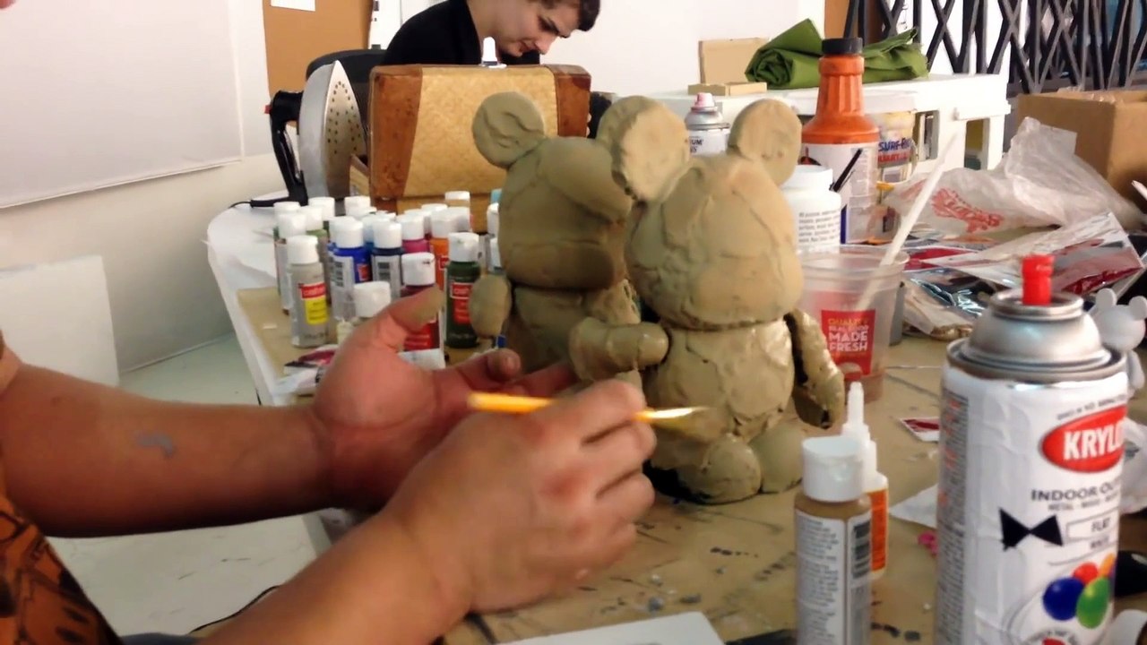 Blank A Vinylmation Love Story - Behind the Scenes