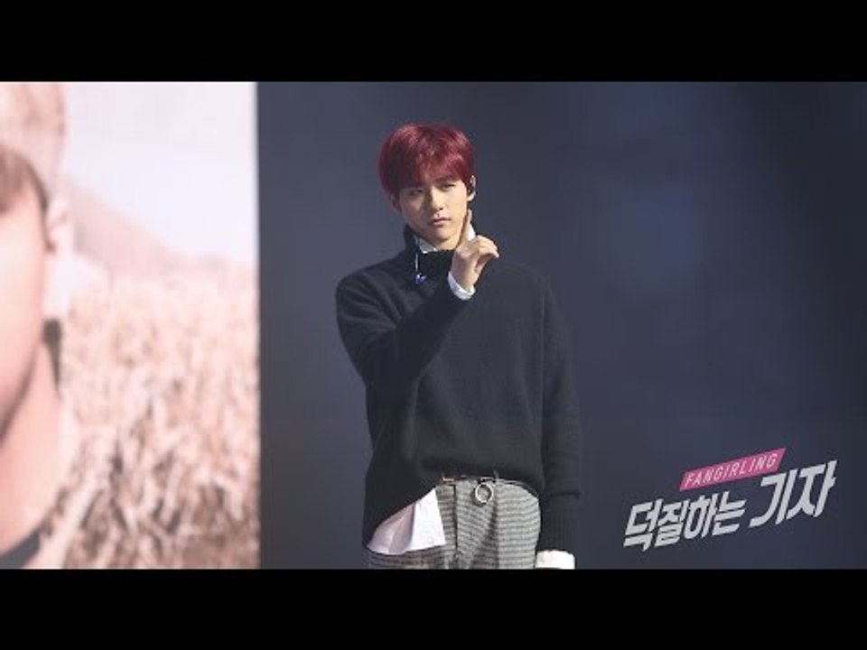 B1A4 신우, 애교 넘치는 포토타임 (161128 Showcase Photo Time - Shinwoo)