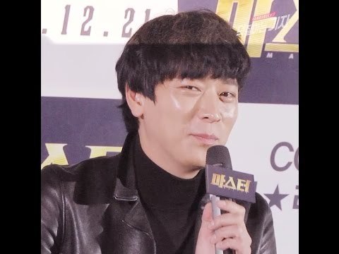 강동원과 0.00001초 아이컨택을 해봤다 (영화 마스터 'Master' Star Live Talk 이병헌 강동원 김우빈)