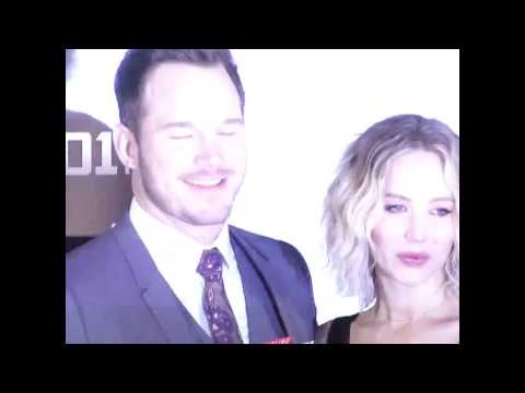 차원이 다른 할리우드 프로의 세계 (161216 패신저스 크리스 프랫-제니퍼 로렌스 'Passengers' Showcase Photo Time)