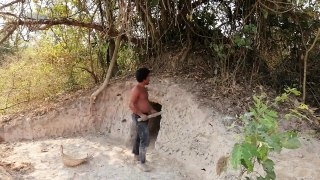 Dig Hole to Build Amazing Underground Bamboo house