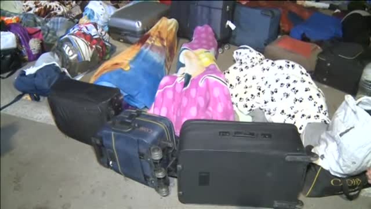 Cientos de venezolanos varados en la frontera de Chile