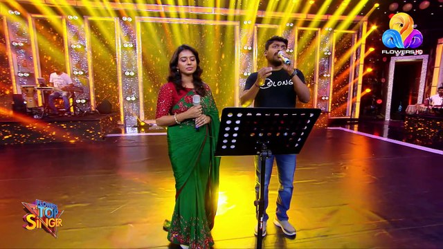 സിത്താരയും വിധു പ്രതാപും ചേർന്നാലപിച്ച ഒരു മനോഹര ഗാനം കേൾക്കാം..!!