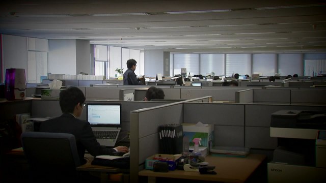 같이 벌어야 ...맞벌이 1년 사이 22만 가구 증가 / YTN