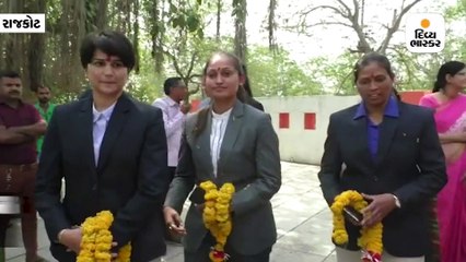 કુખ્યાત વોન્ટેડ જુસબ અલ્લારખાને પકડનાર ATSની 4 વિરાંગનાનું સૌ. યુનિવર્સિટીમાં સન્માન કરાયું