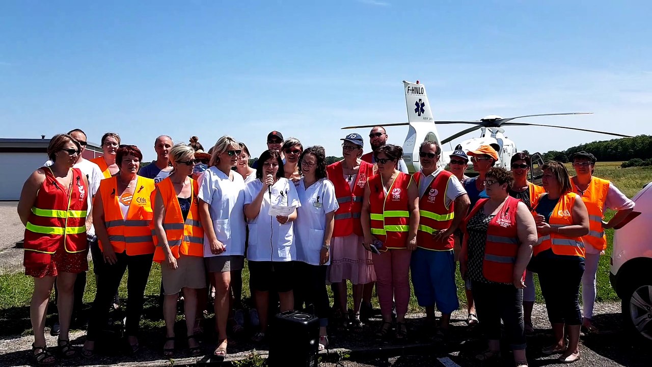 Les syndicats unis des hôpitaux vosgiens chantent les Enfoirés