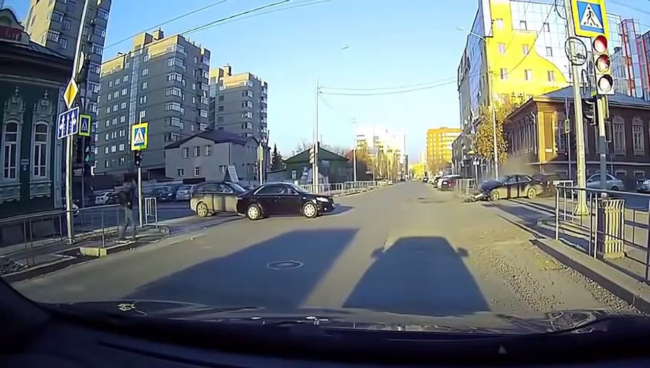 Car crashes  -303