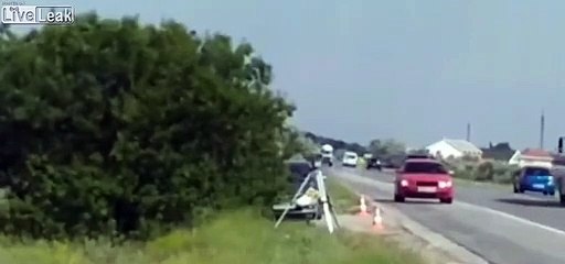 Neutraliser un radar et les policiers qui le surveille