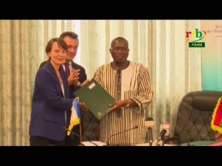 RTB/Signature de convention entre  l’AFD et l’ONEA