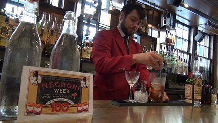 Коктейль "Негрони" празднует вековой юбилей