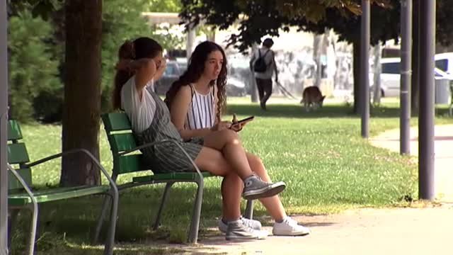 Llega la primera ola de calor del verano con 40 grados en el Valle del Ebro