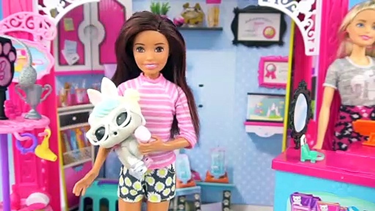 LOL Surprise Pets Wave 2 Playing in Barbie Doll Pet shop