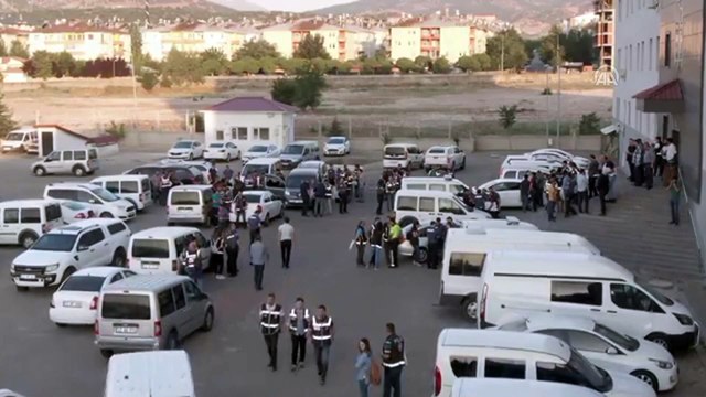 Fuhuş çetesi kitap içine gizli kamera düzeneği kurmuş - BİNGÖL