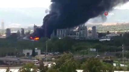- Cebelitarık'ta rafineri patladı, zehirli duman tehlikesi korkuttu