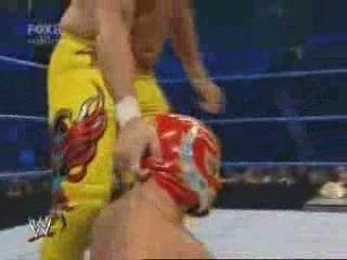 Rey Mysterio vs Chavo Guerrero 2/2 - 1/11/08
