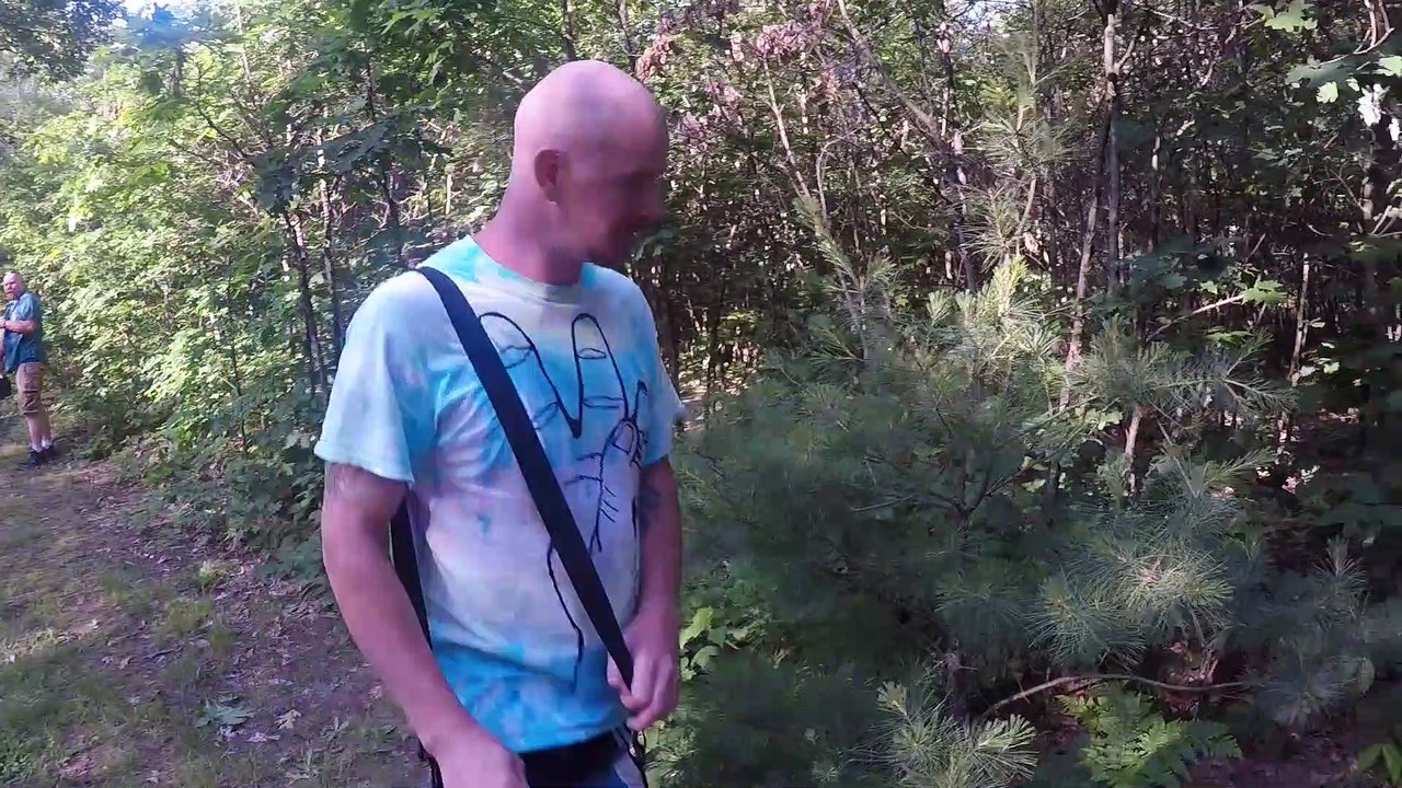 disk golfing