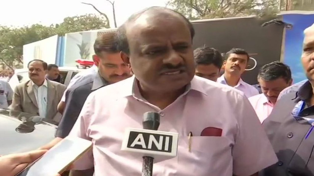 ಯಪ್ಪಾ! ಇಷ್ಟೊಂದೆಲ್ಲ ಖರ್ಚಾಯ್ತಾ ಗ್ರಾಮ ವಾಸ್ತವ್ಯಕ್ಕೆ! | Oneindia Kannada
