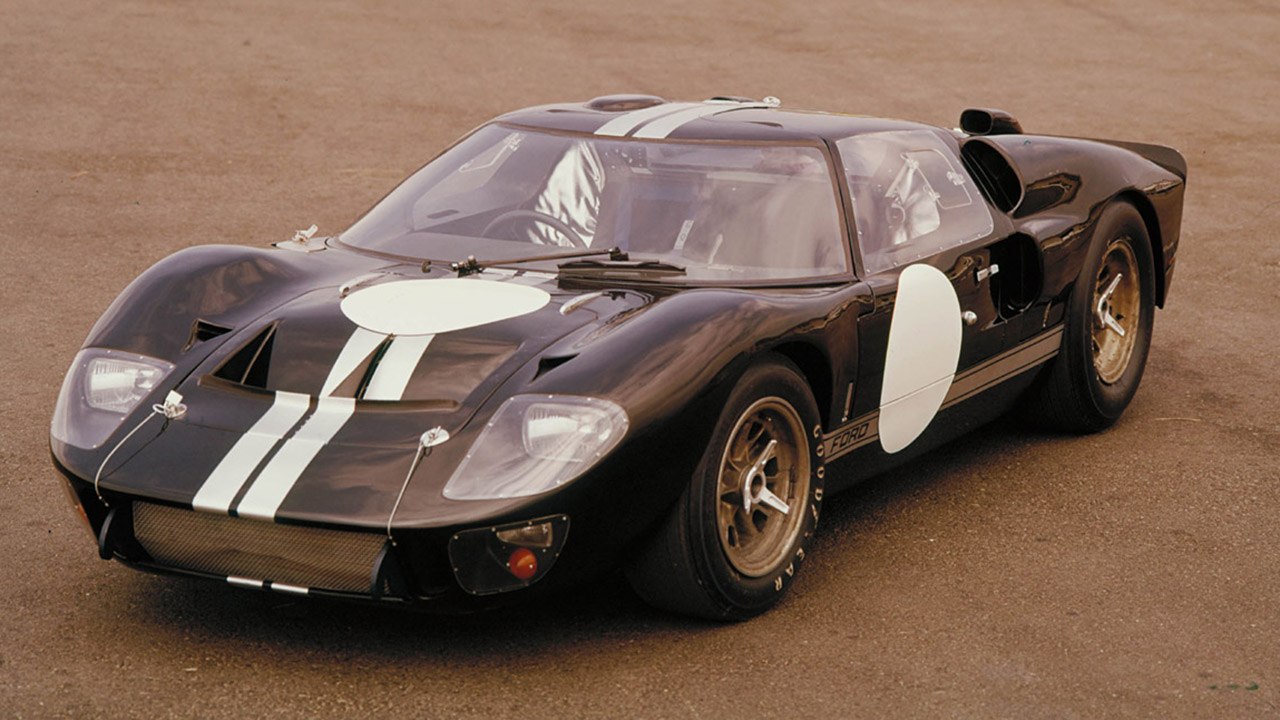 Ford GT40 - Eine Ikone aus PS und Plastik