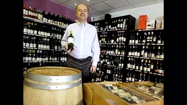 Les Héros de la Vigne - Jean Guizard nous présente une bouteille du Mas Dagamas