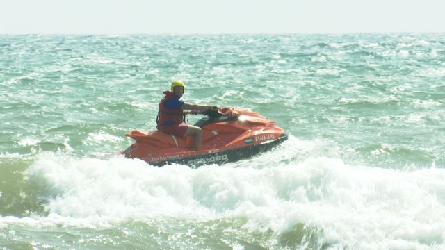 València impulsa una campaña para evitar los ahogamientos
