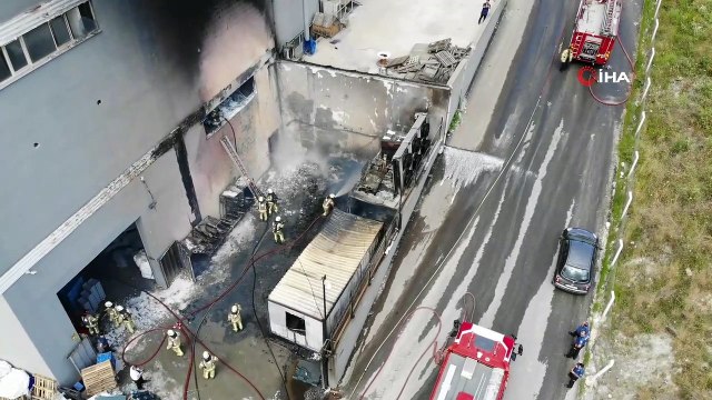Hadımköy'deki Fabrika Yangını Havadan Görüntülendi