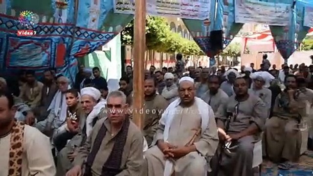 الصلح خير .. إنهاء خصومة ثأرية بين عائلتين بقرية العونة بأسيوط