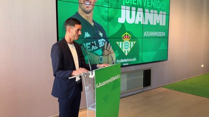 Juanmi Jiménez Se Emociona en su Presentación con el Betis