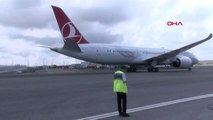 İSTANBUL- THY'NİN YENİ UÇAĞI İSTANBUL HAVALİMANI'NA İNİŞ YAPTI