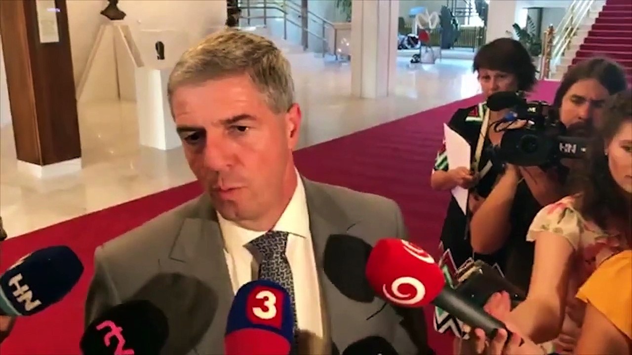 ZÁZNAM: Brífing predsedu strany Most-Híd B. Bugára