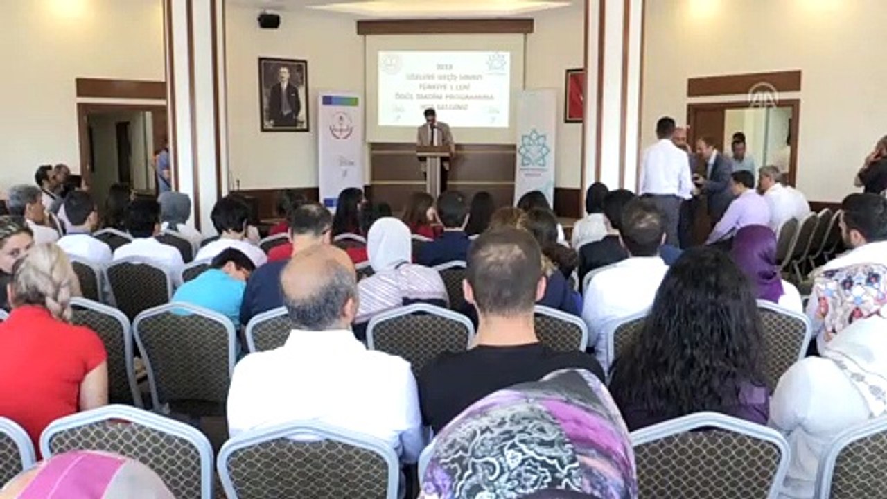 LGS sınavında tam puan alan öğrencilere plaket -  KONYA