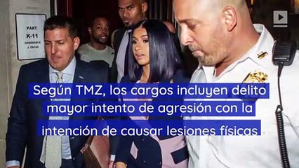 Cardi B se declara inocente de intento de agresión en club de 'striptease'
