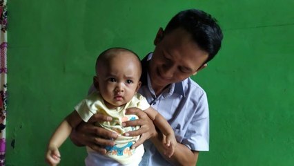 Oğullarına 'Google' ismini verdiler