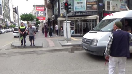 HATAY İskenderun'da yayalara kırmızı ışık denetimi