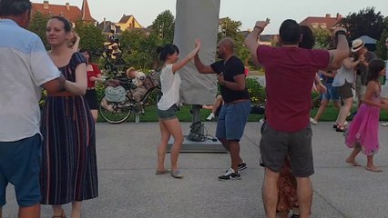 Place Rapp, tous les mardis c’est salsa, bachata et kizumba