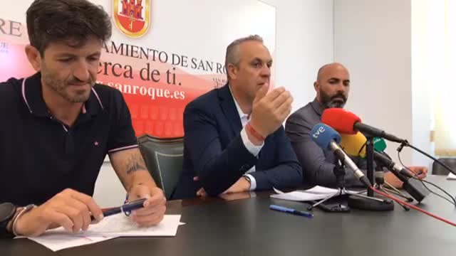 El incendio en una fábrica de plásticos de San Roque hace que aumenten los niveles de contaminación