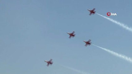 Türk Yıldızları Konya'da nefes kesti