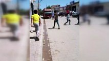 Şanlıurfa’da aileler arasındaki kavga kamerada