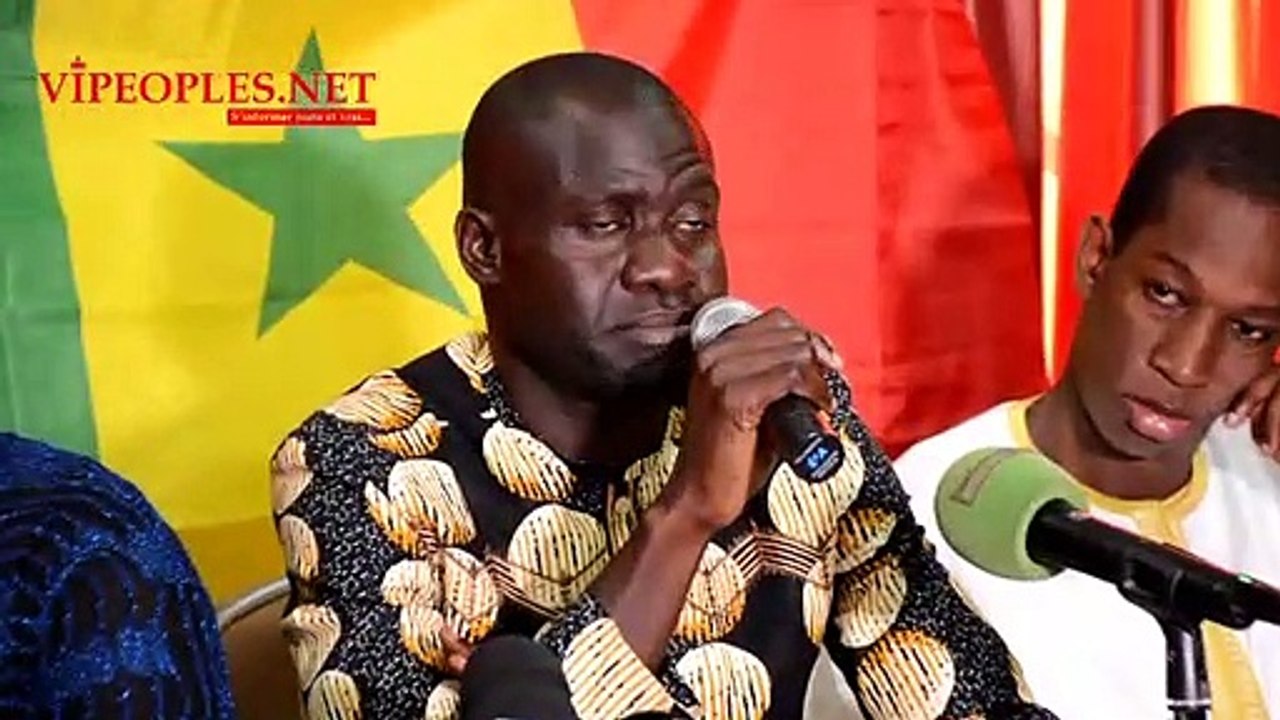 PETROLE GAZ SAM SUNU REW EN CONFERENCE DE PRESSE
