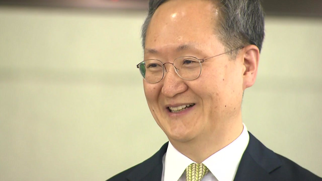 봉욱 대검 차장 퇴임..."인권 선진국에 걸맞은 검찰 기대" / YTN
