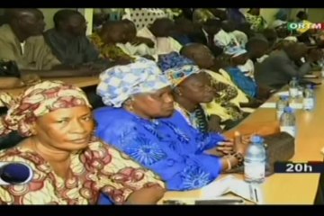ORTM/Commémoration de la disparition du diplomate Alioune Blondin Bèye et présentation de son livre écrit par sa femme