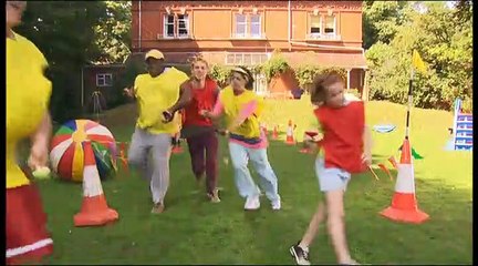 The Story of Tracy Beaker - Series 3 - Episode 17 - Football Trial (GB - U)