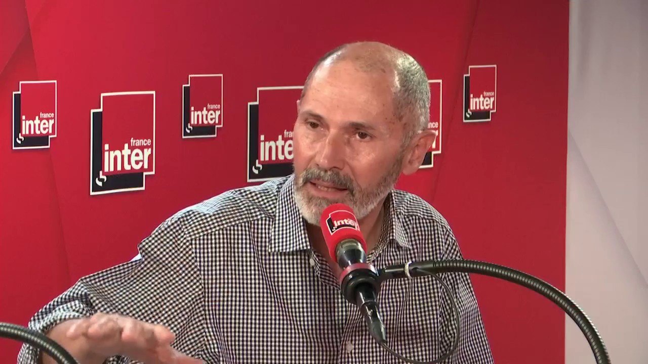 Christophe André, psychiatre, expert en méditation : "C'est bien de montrer aux enfants que de temps en temps, rien ne se passe"