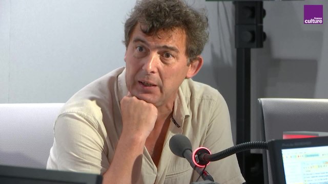 Eric Fassin : Les questions d'homosexualité, concernent notamment une minorité mais également tout le monde car cela touche à la norme, et à l'ordre sexuel qui est l'ordre social.