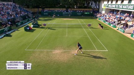 تنس: بطولة ايستبورن: سابالينكا تهزم فوزنياكي 2-6 و 6-4 و 7-6